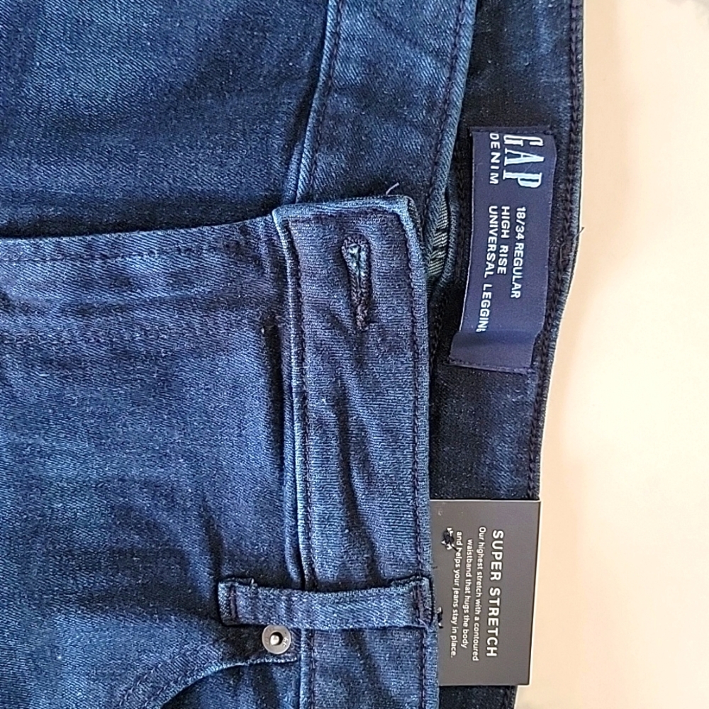 Women's Jeans